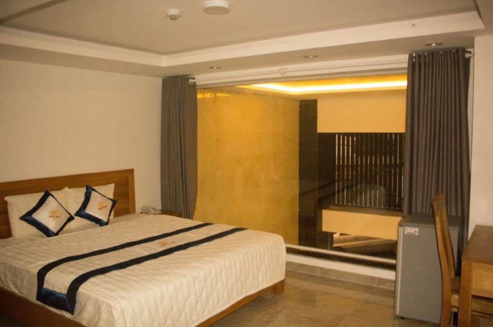 Reddoorz Plus New Sun Hotel Ho Chi Minh City Bagian luar foto